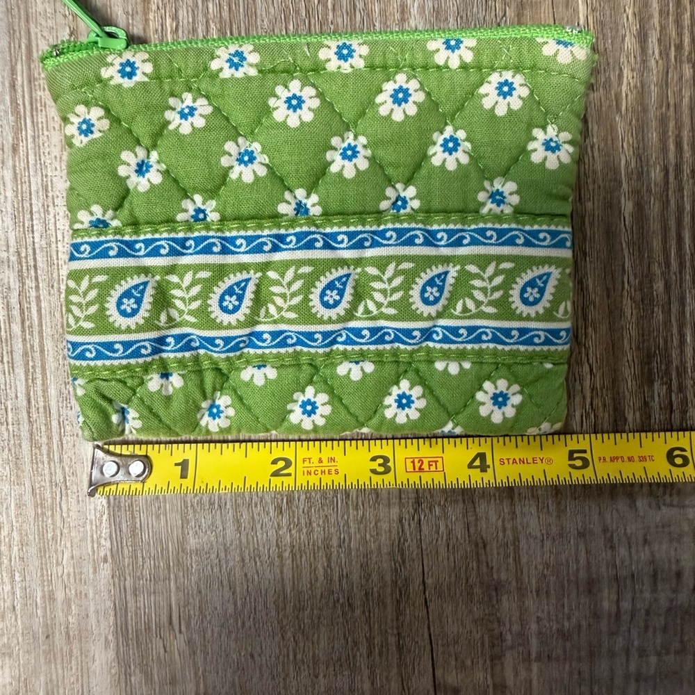 Vera Bradley Green Floral Quilted Pouch (EUC) - Picture 4 of 5